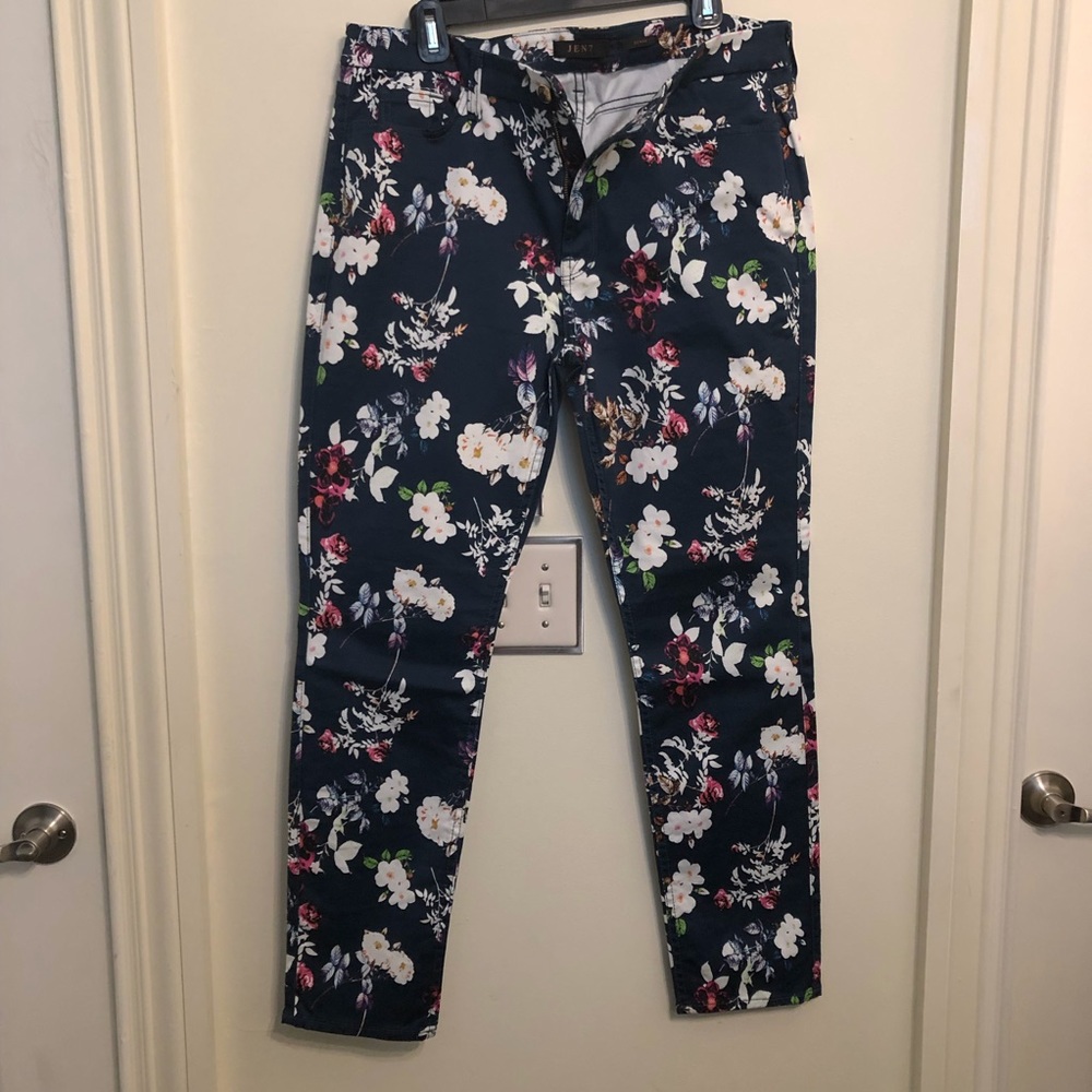 jen7 Jeans